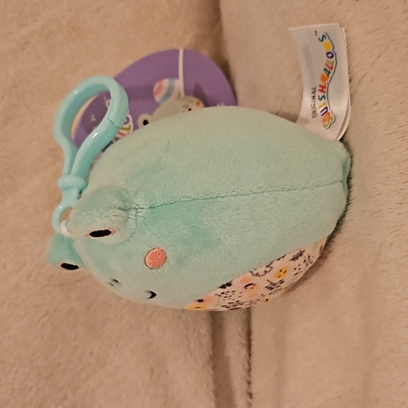 1/$6 or 2/$10 NWT Squishmallow Fritz - Frog Clip-On Keychain Plush (3.5 in.) - Picture 3 of 10